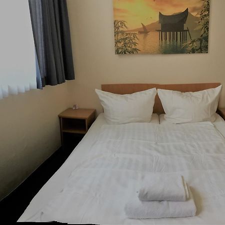 Hotel La Isla Köln Dış mekan fotoğraf