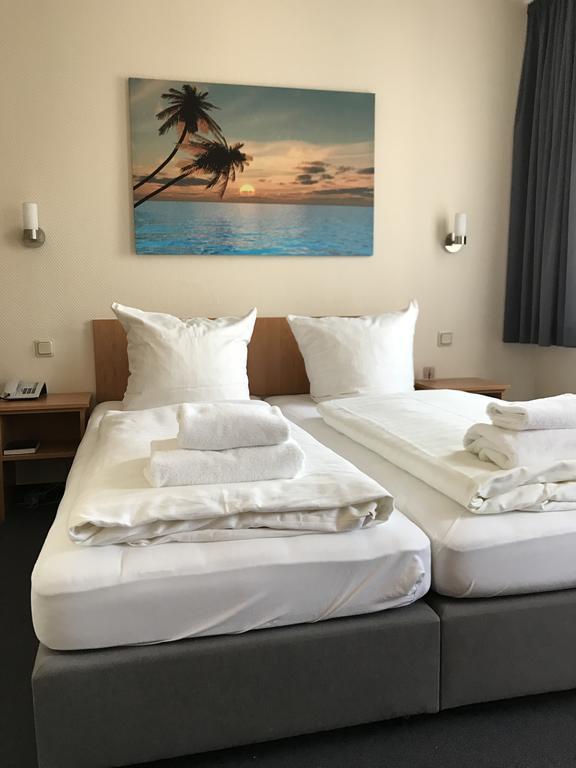 Hotel La Isla Köln Dış mekan fotoğraf