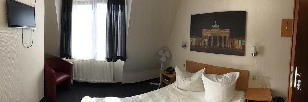 Hotel La Isla Köln Dış mekan fotoğraf