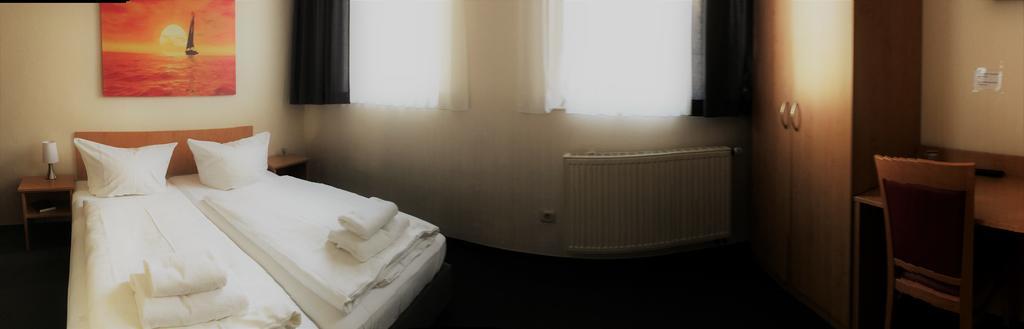 Hotel La Isla Köln Dış mekan fotoğraf